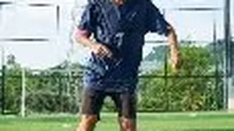 亚冬会男子冰壶循环赛中国队四连胜，击败泰国队！